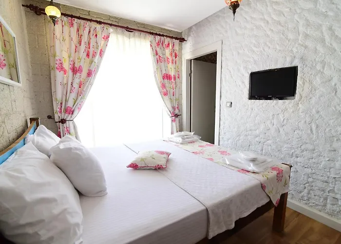 My Adress Butik Hotel 4*