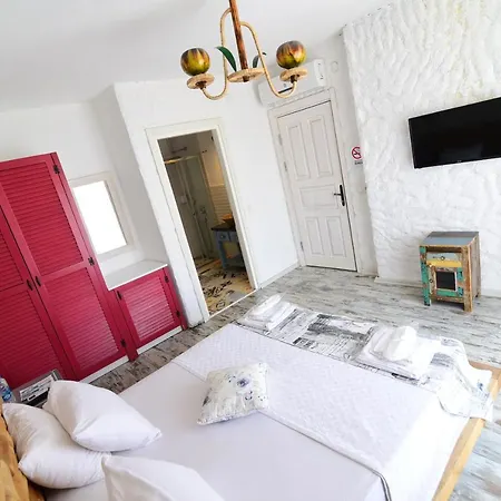 My Adress Butik Hotel 4*