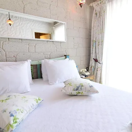 My Adress Butik Hotel 4*