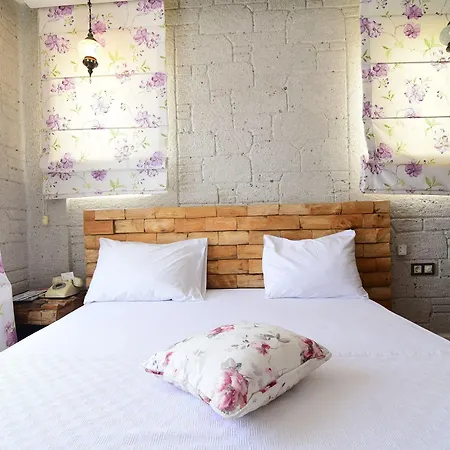 Hotel My Adress Butik 4*